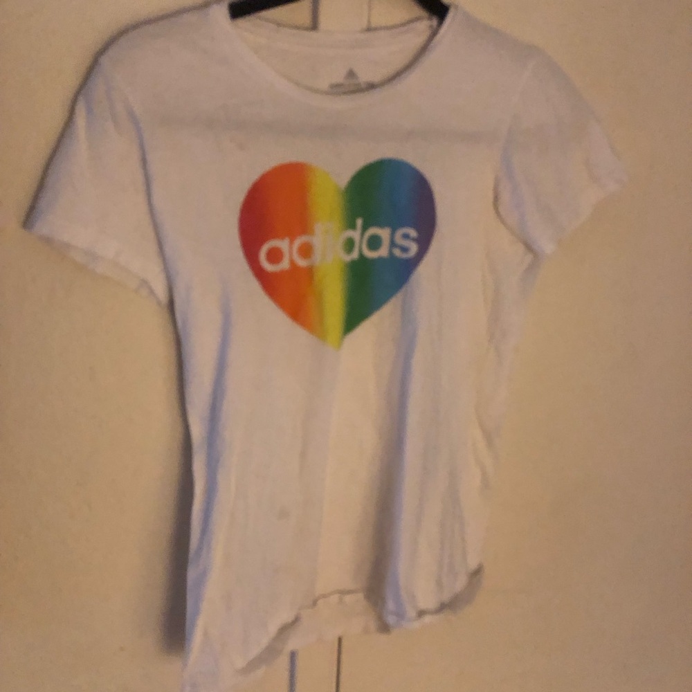 🌈adidas Amplifier Tee w/ Rainbow Heart Logo- $12 or *tee deal